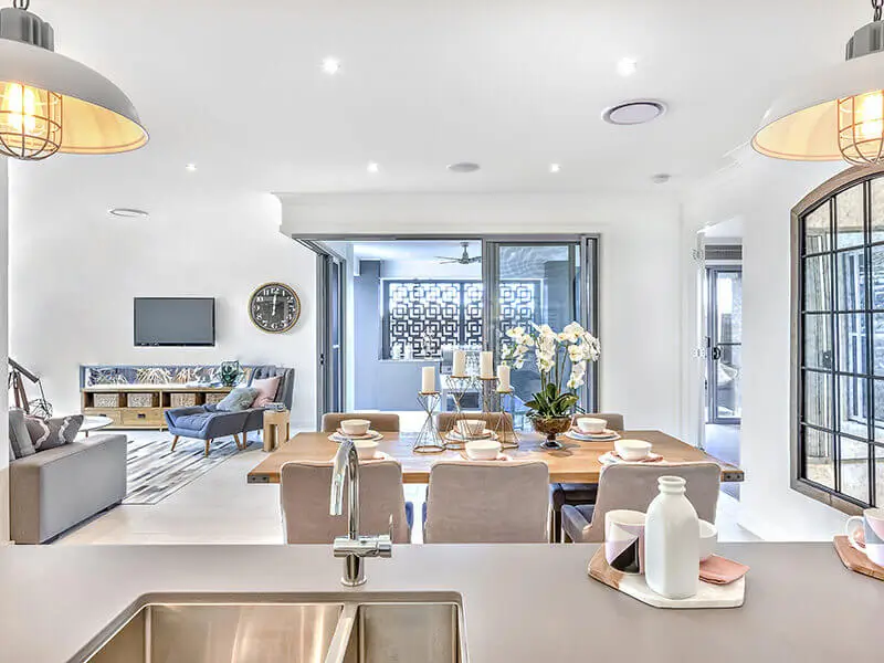 Modern Penthouse Apartment